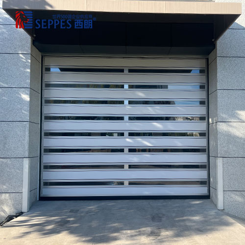 硬质快速卷帘门